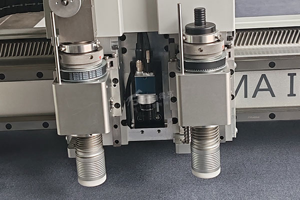 得馬高速裁切機(jī)F11-1625